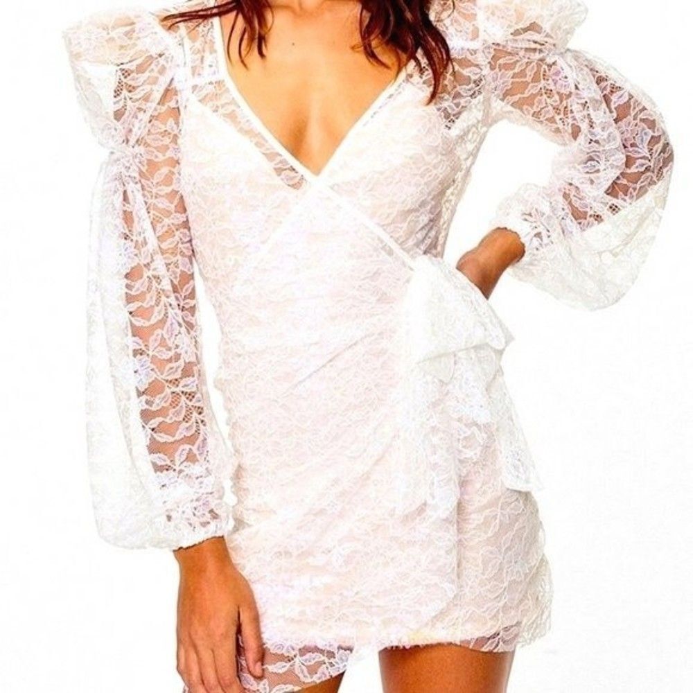 NWT For Love And Lemons Lourve V Neck Retro Lace Sequin Dress Size Medium